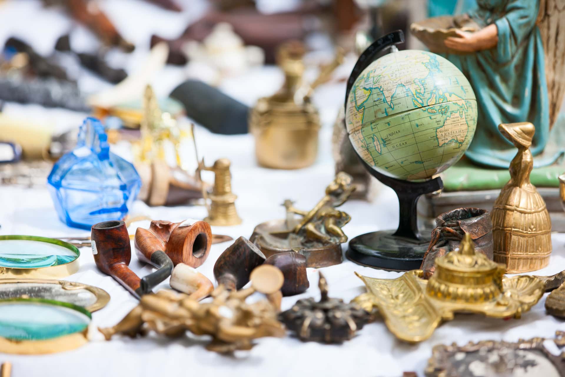 The Art of Flipping: How to Buy and Resell Antiques for Profit